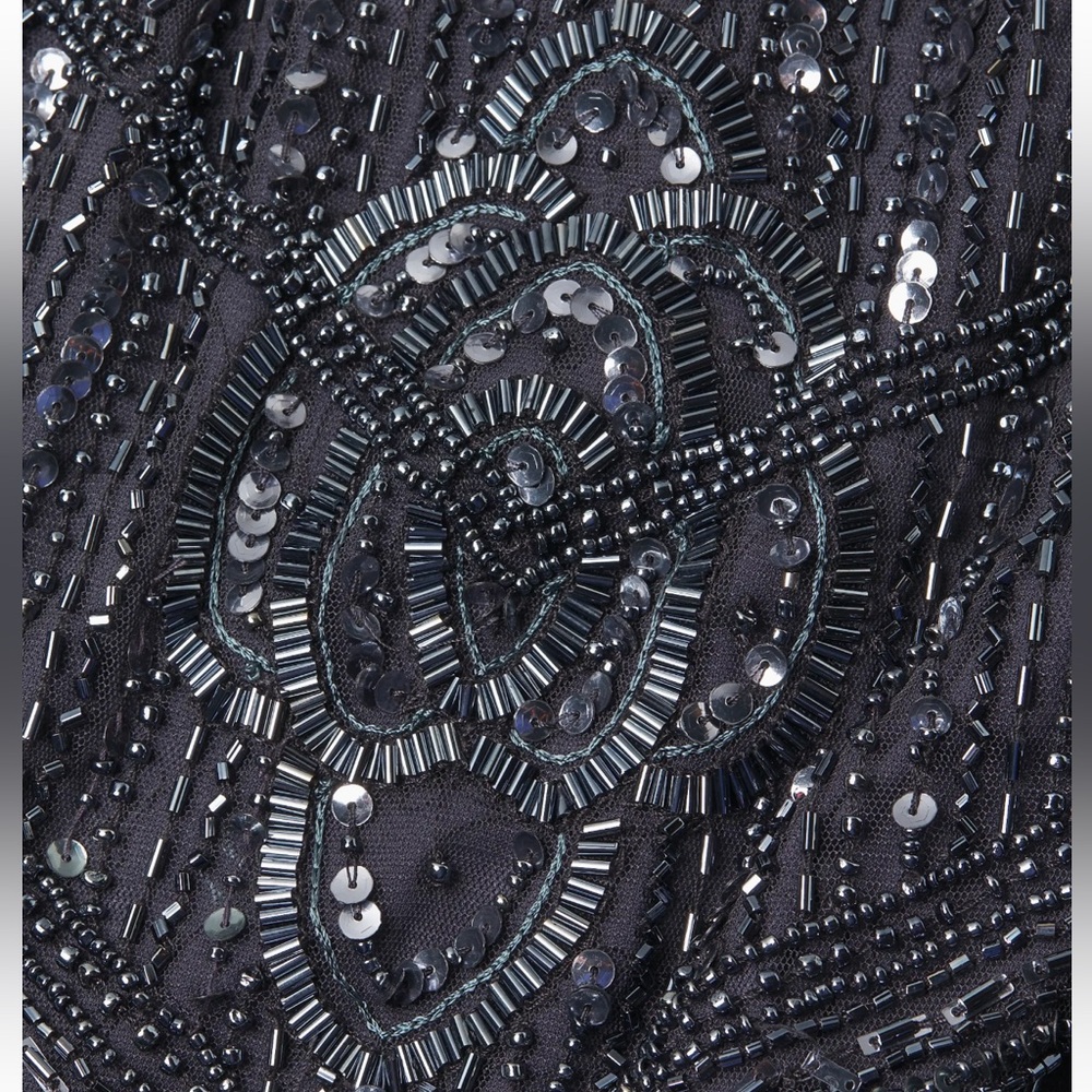 Aidan Mattox Embellished Tulle Sleeveless Gown - Picture 6 of 8